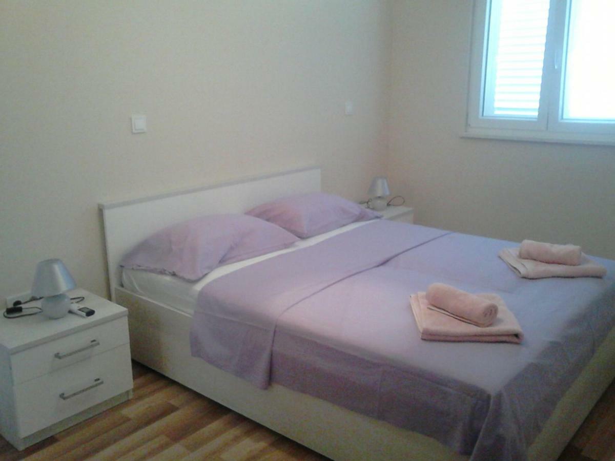 Apartments Juliet Оребич Экстерьер фото