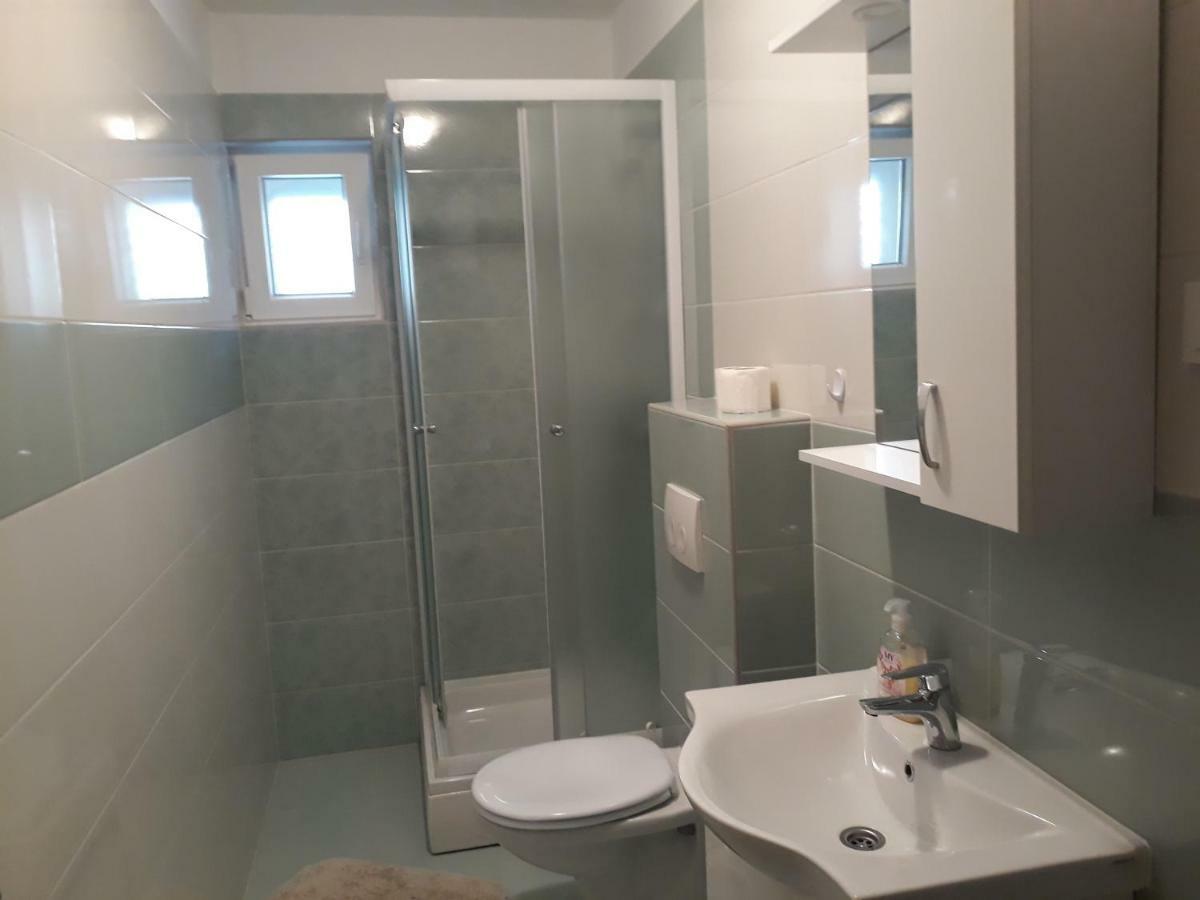 Apartments Juliet Оребич Экстерьер фото