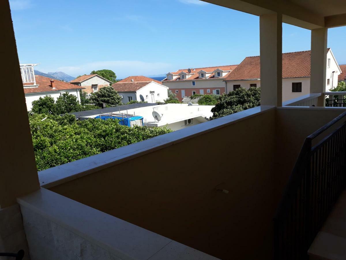 Apartments Juliet Оребич Экстерьер фото