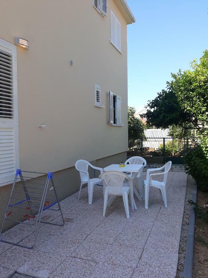 Apartments Juliet Оребич Экстерьер фото